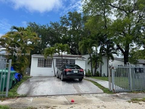 97 NW 69th St, Miami FL 33150