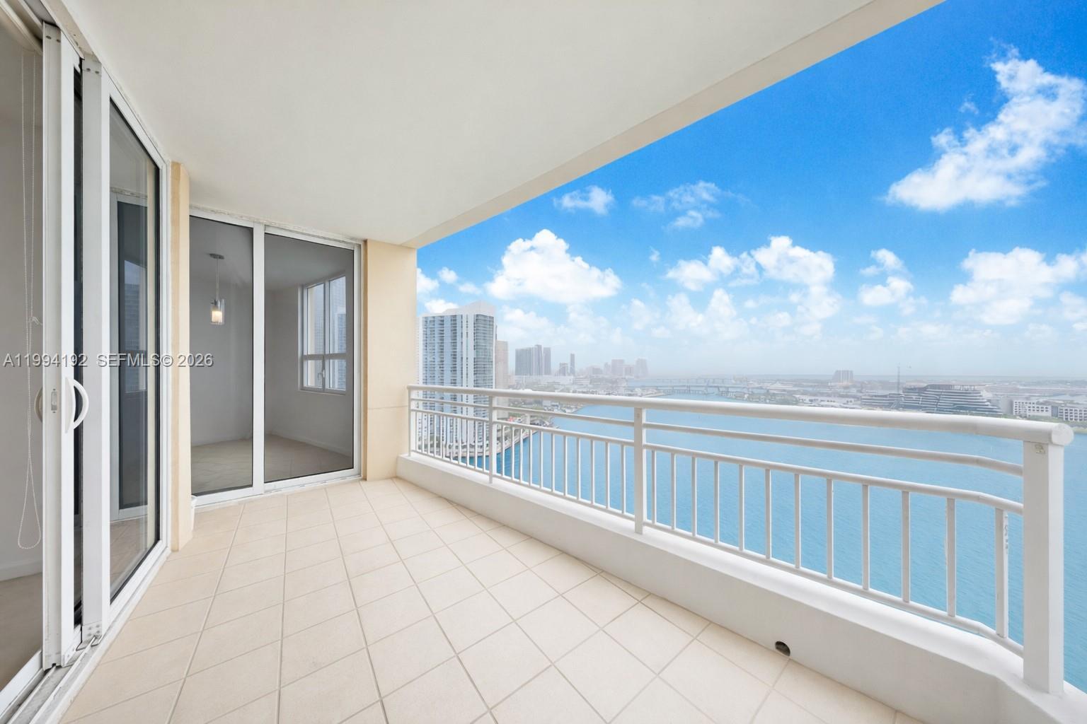 848 Brickell Key Dr # 2702, Miami FL 33131 photo 5