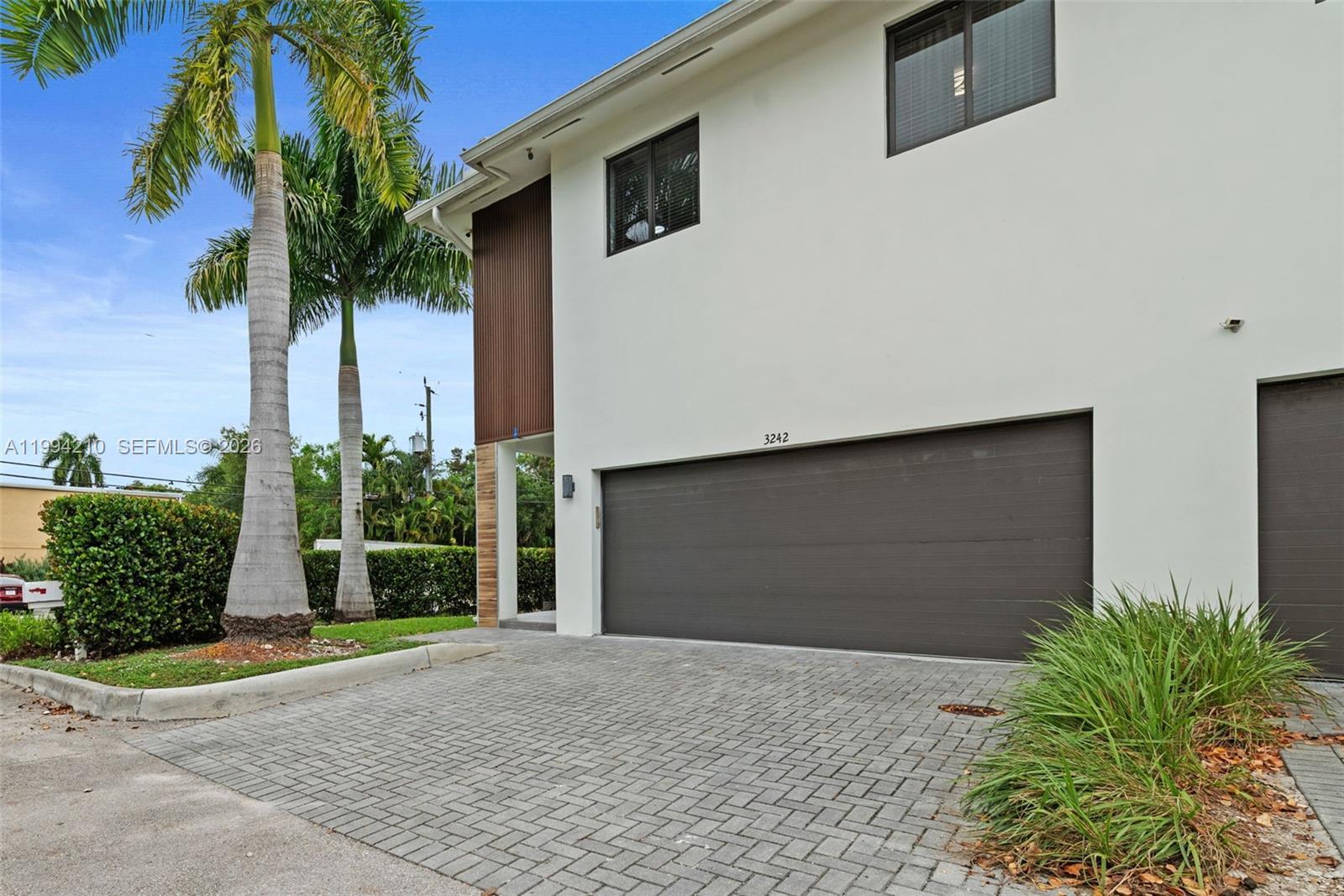 3242 SW 44th St, Dania Beach FL 33312 photo 5