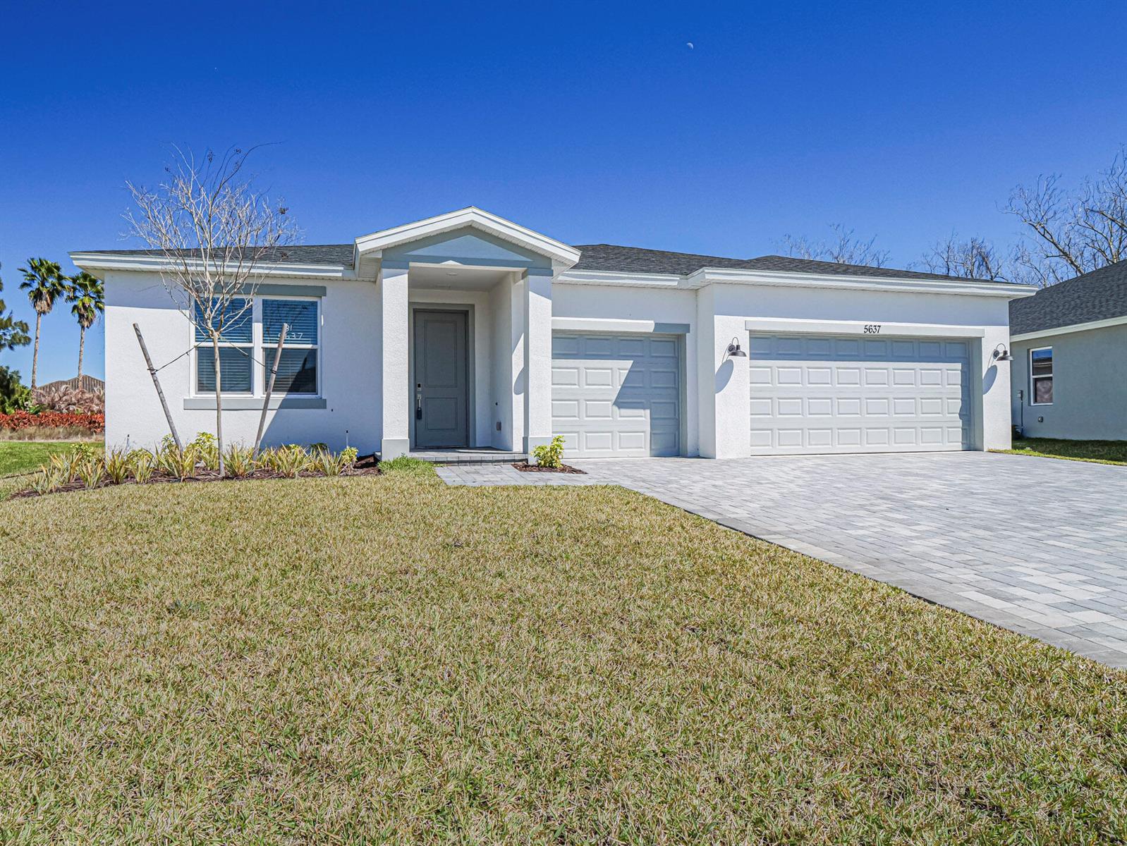5637 Hampton Park Circle, Vero Beach FL 32966 photo 2