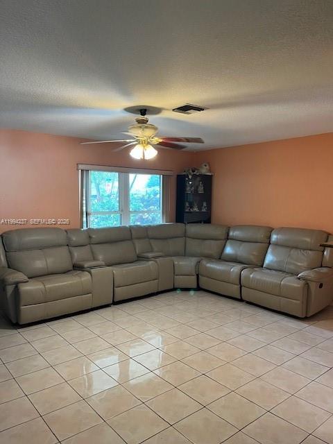 2201 NW 81st Ave, Sunrise FL 33322 photo 4