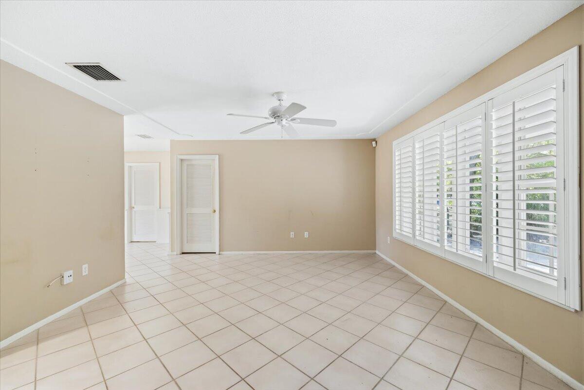 284 35th Avenue, Vero Beach FL 32968 photo 4