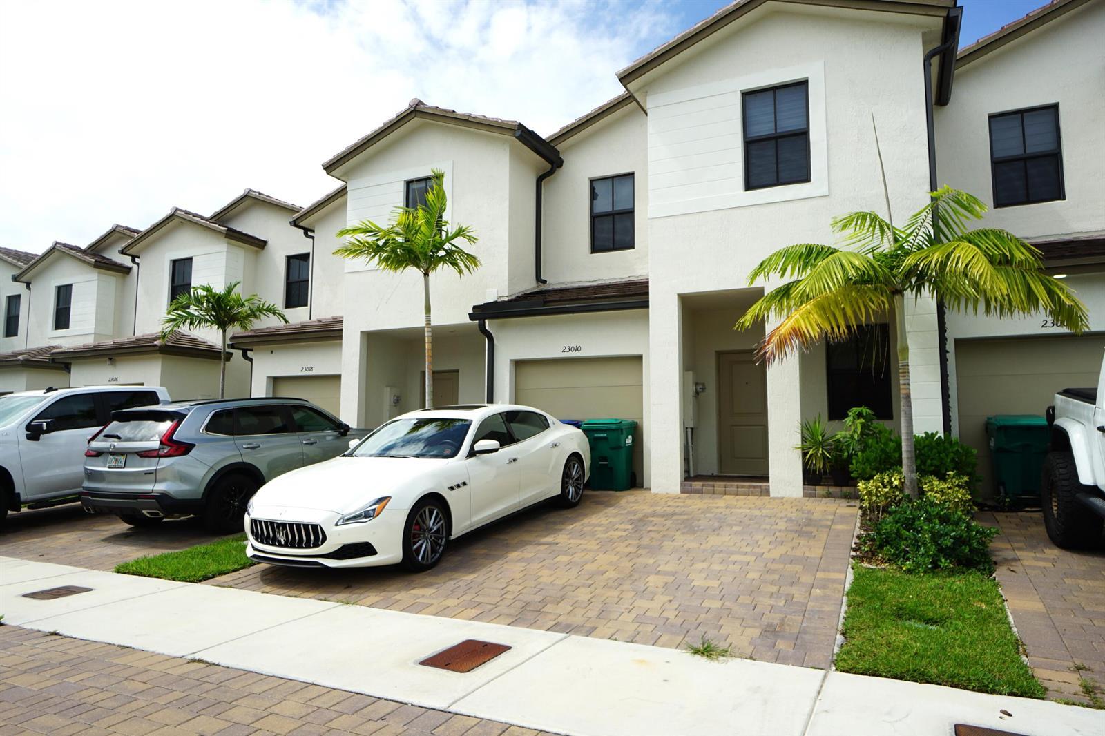 23010 SW 128th Place, Miami FL 33170