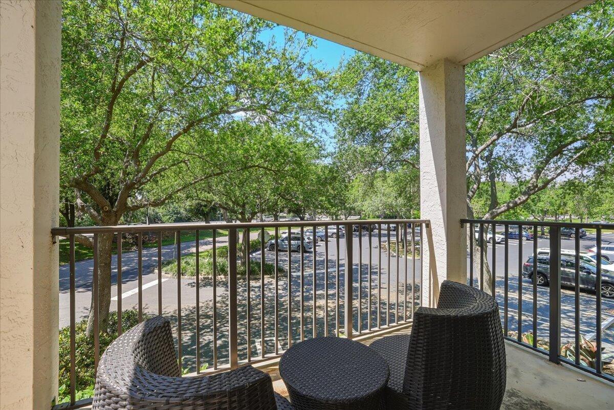 2105 Lavers Circle # 212, Delray Beach FL 33444 photo 5