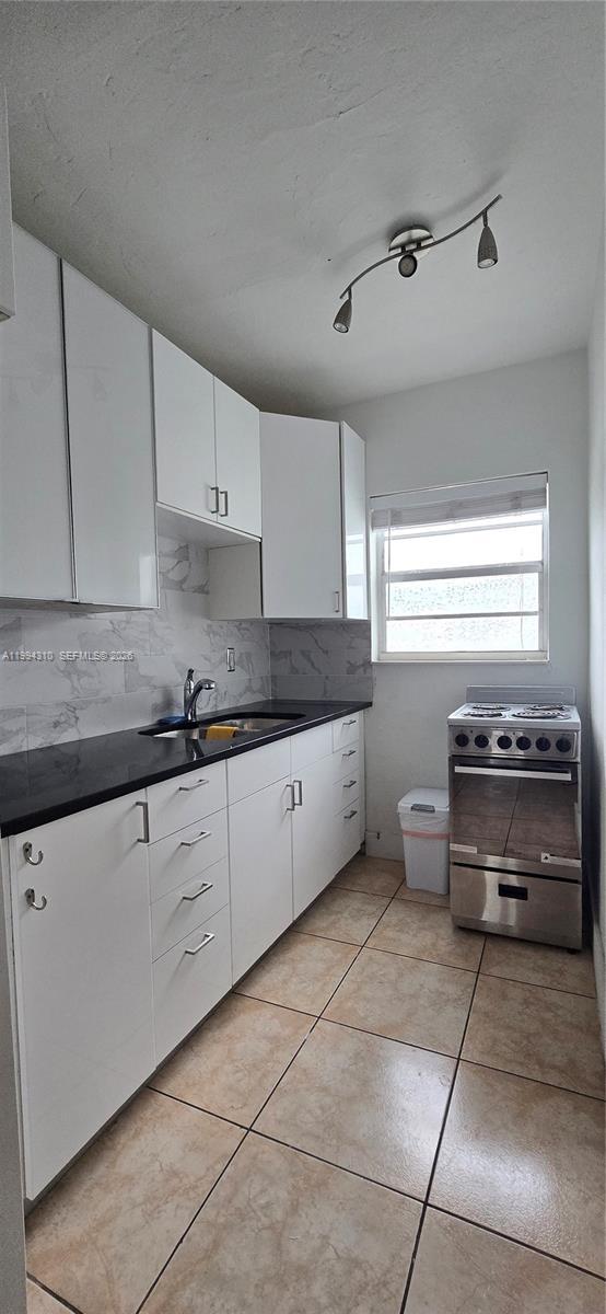 620 76th St # 11, Miami Beach FL 33141 photo 4
