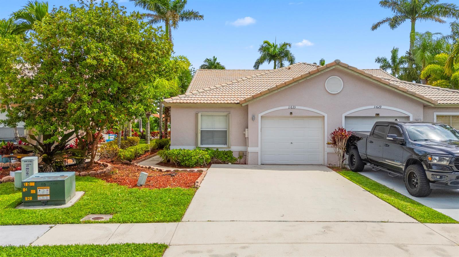 10633 Pelican Drive, Wellington FL 33414 photo 2