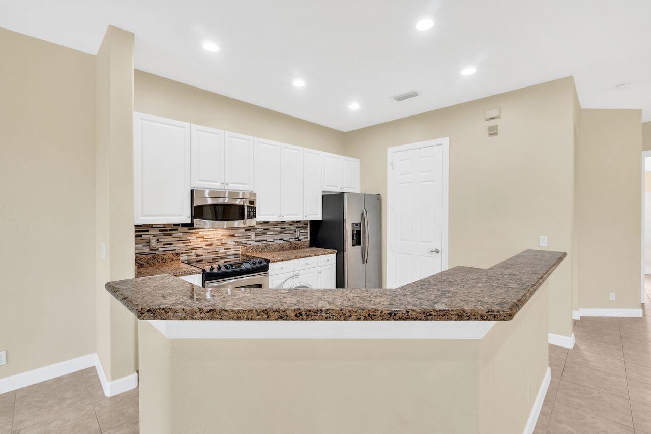 8035 NW 127th Lane # e, Parkland FL 33076 photo 5