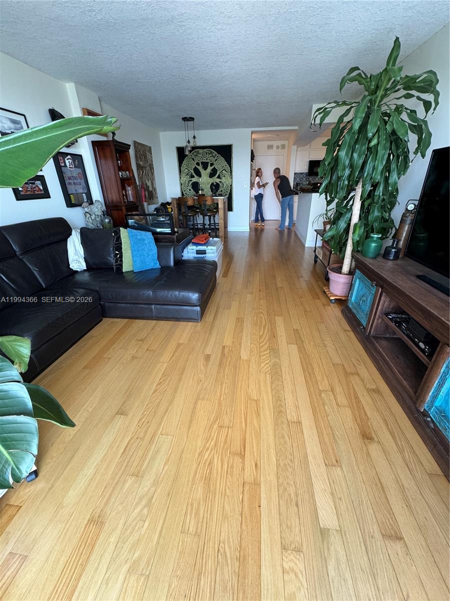 150 SE 25th Rd # 11L, Miami FL 33129 photo 3