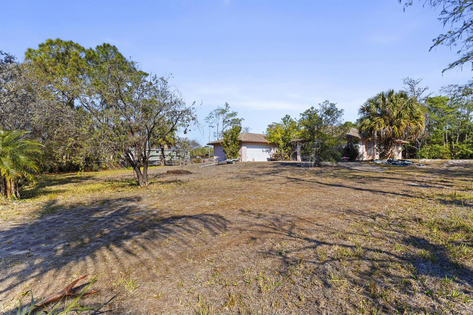 16331 N 80th St Street N, FL 33470 photo 2