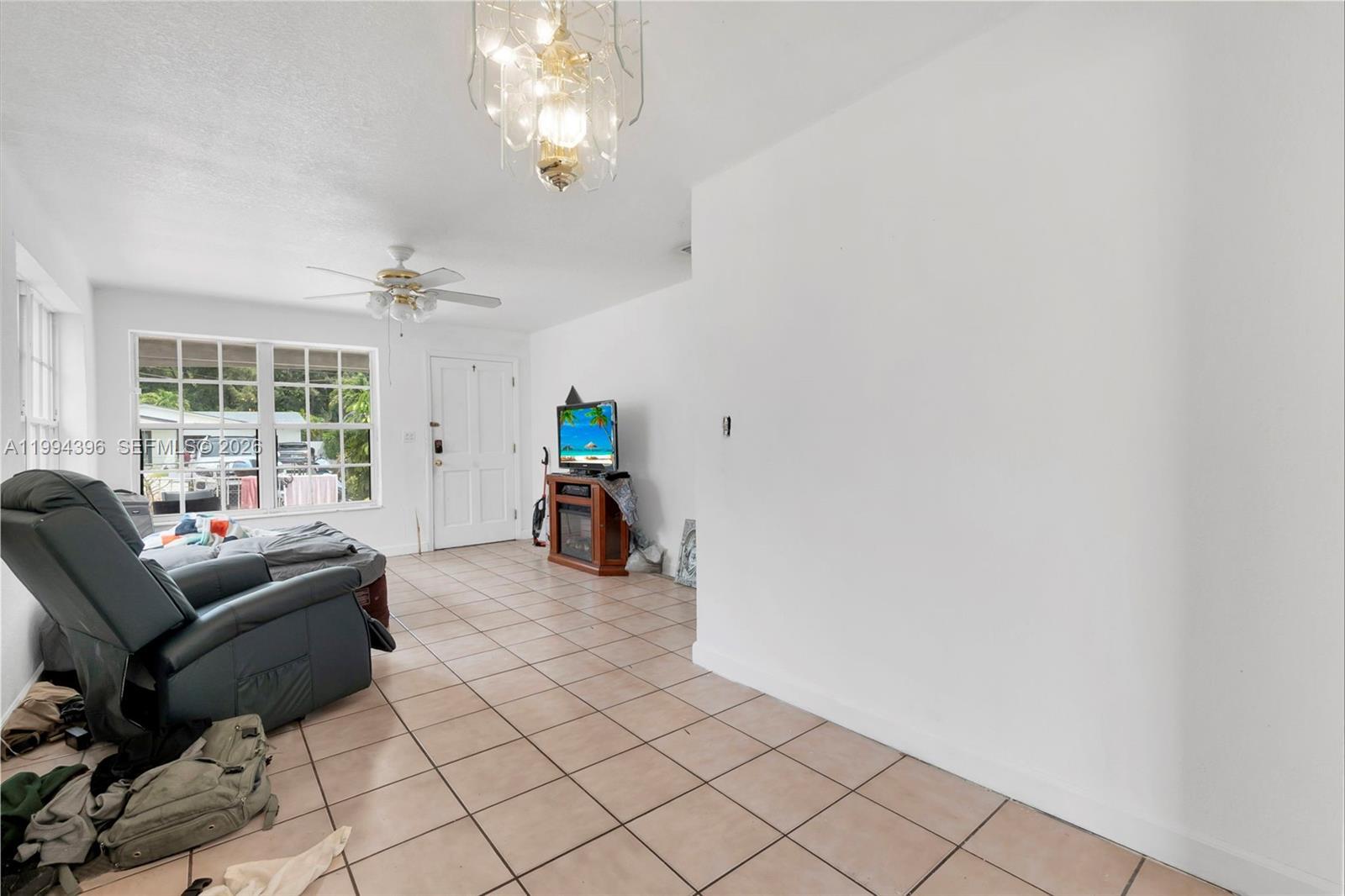 300 Northwest Blvd, Miami FL 33126 photo 5