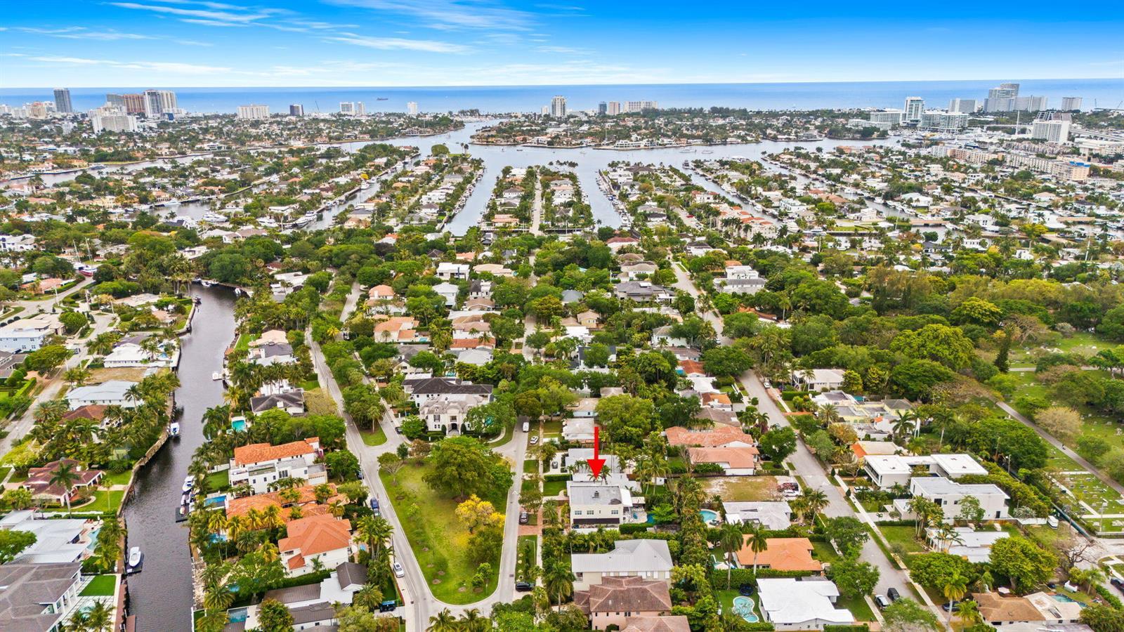 1004 SE 11th Street, Fort Lauderdale FL 33316