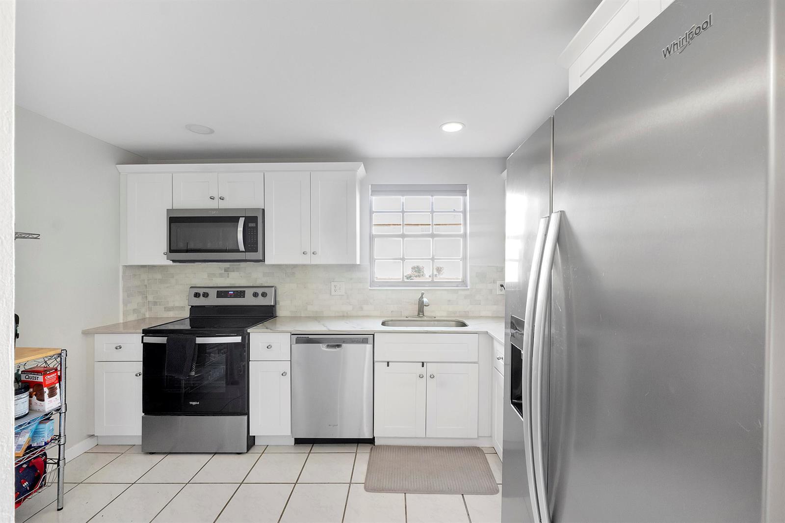 1700 Dover Road # a, Delray Beach FL 33445 photo 2