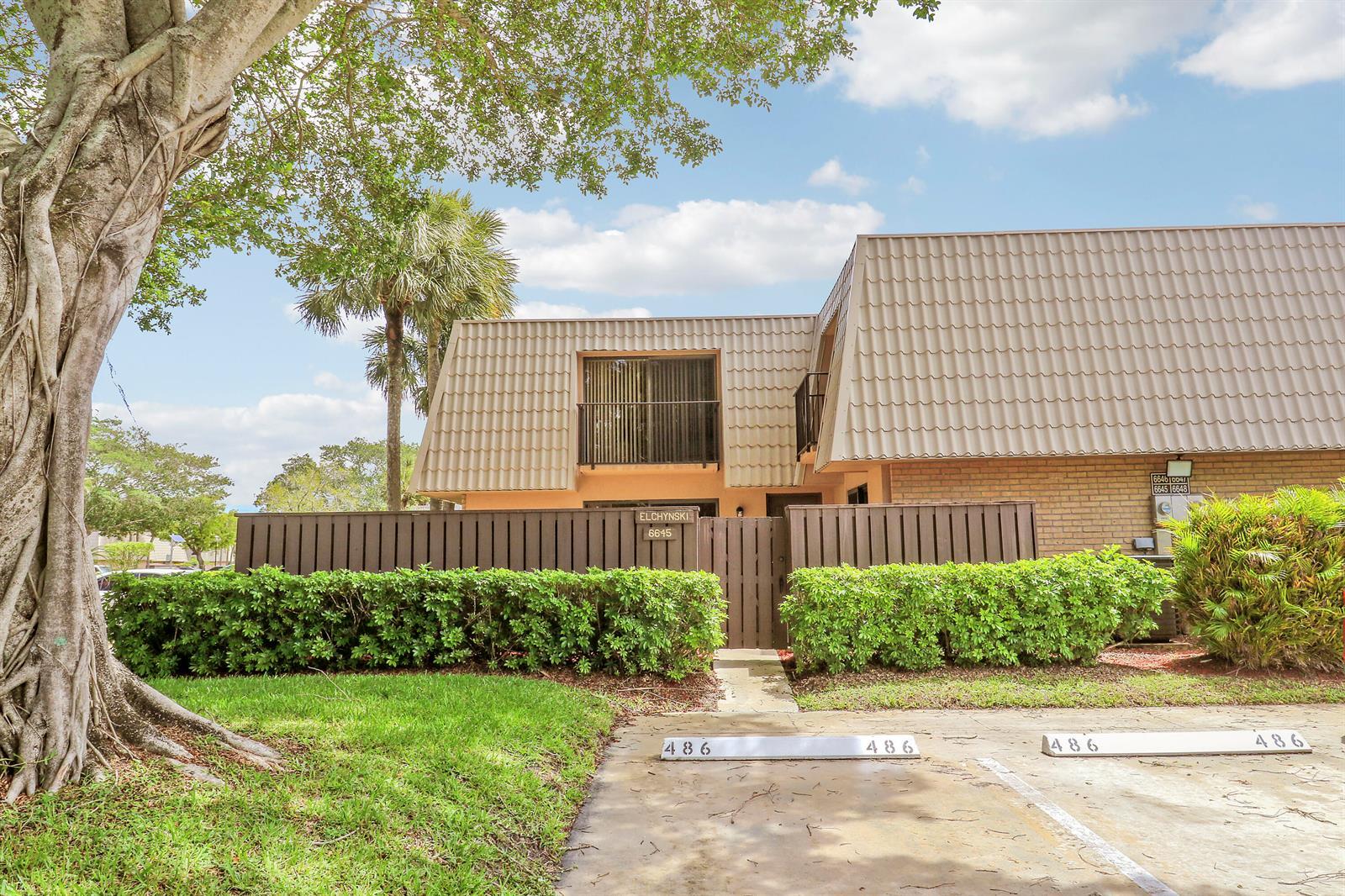 6645 66th Way, West Palm Beach FL 33409 photo 4
