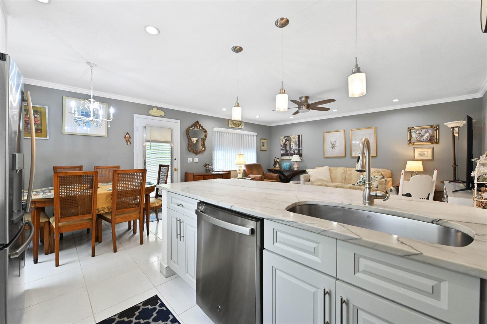 182 Piedmont D, Delray Beach FL 33484 photo 4