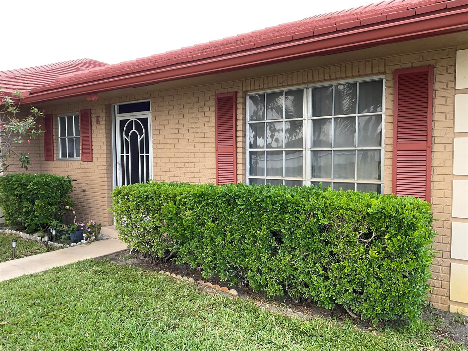 1473 SW 27th Avenue # 1e, Boynton Beach FL 33426 photo 3