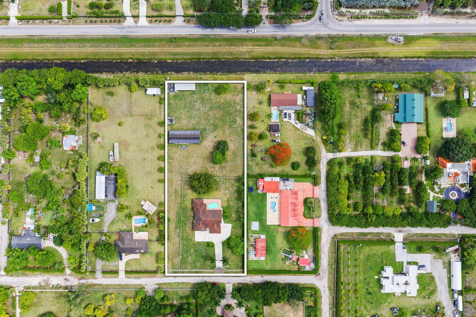 19340 SW 190th Street, Miami FL 33187 photo 2