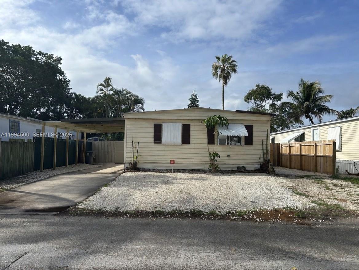 11942 N Branch Rd, Boca Raton FL 33428