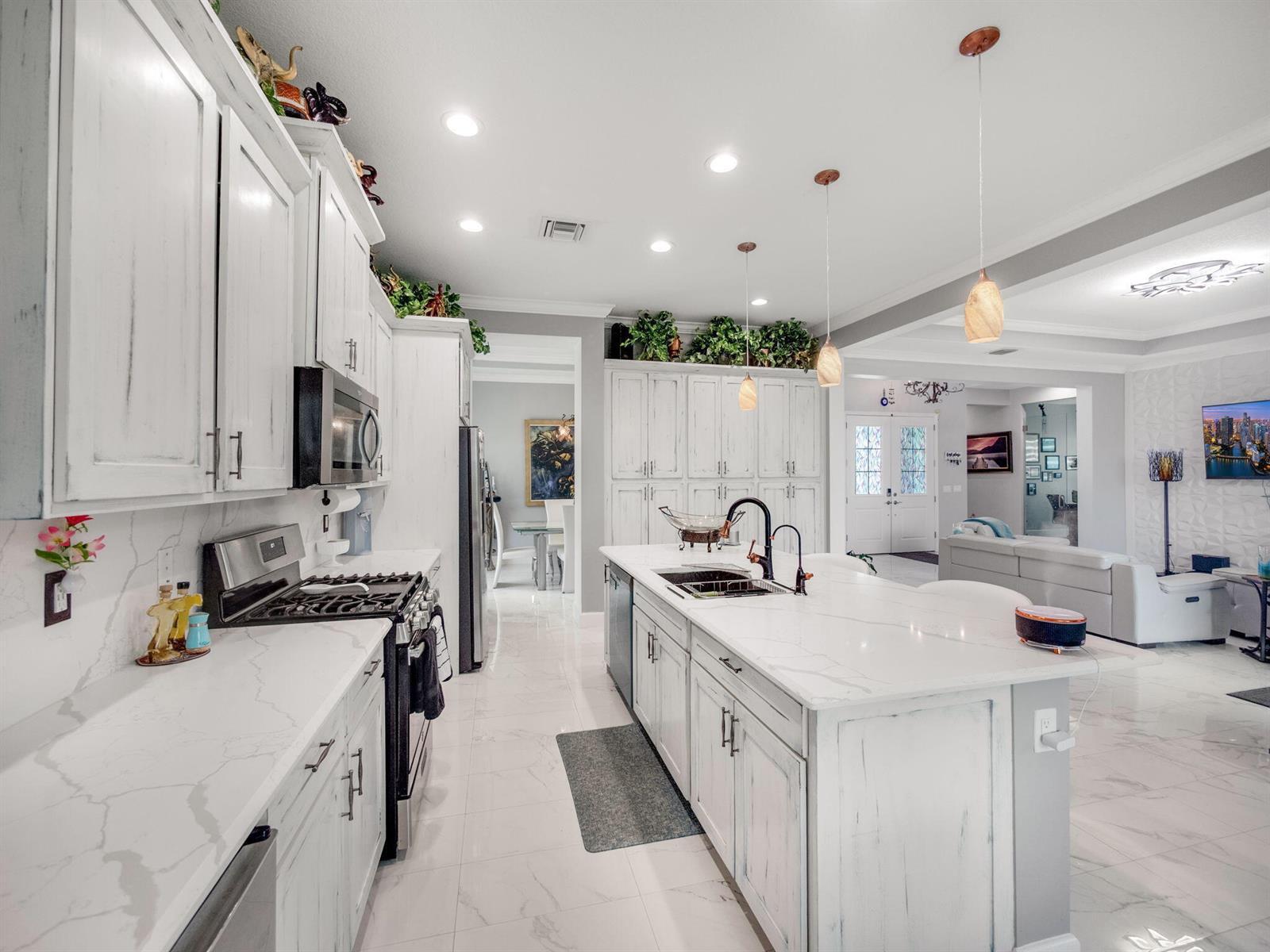 5857 Whippoorwill Circle, Westlake FL 33470