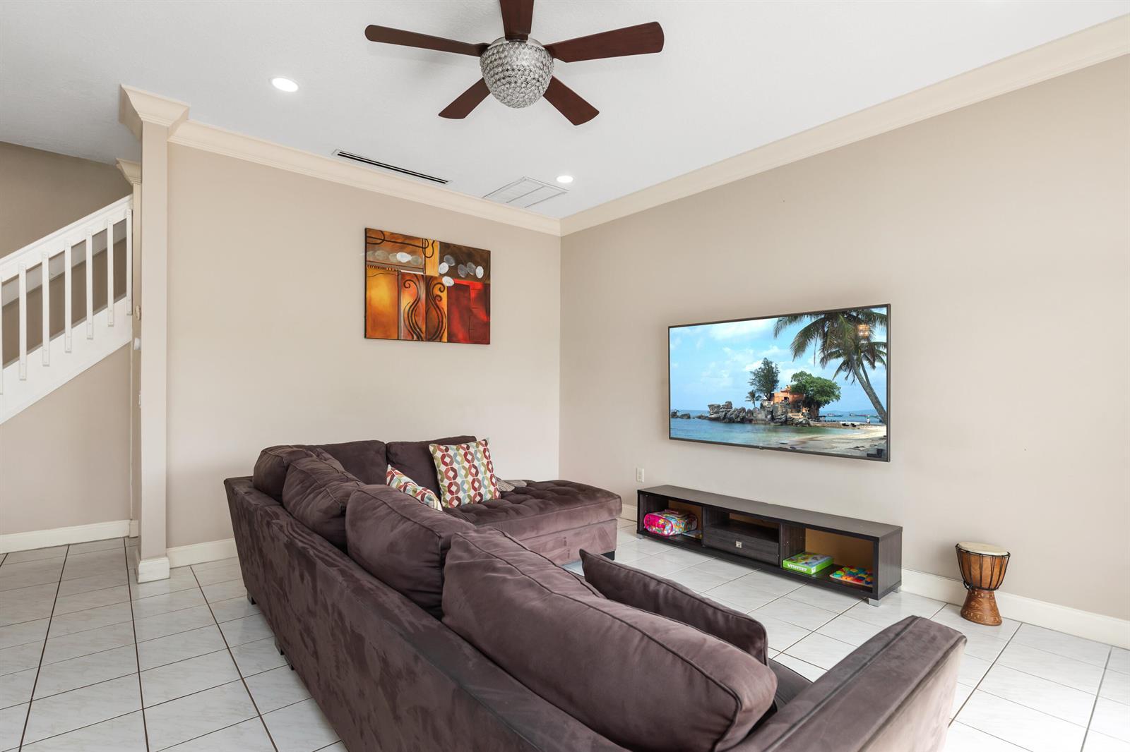 7597 NW 25th Street, Margate FL 33063 photo 5
