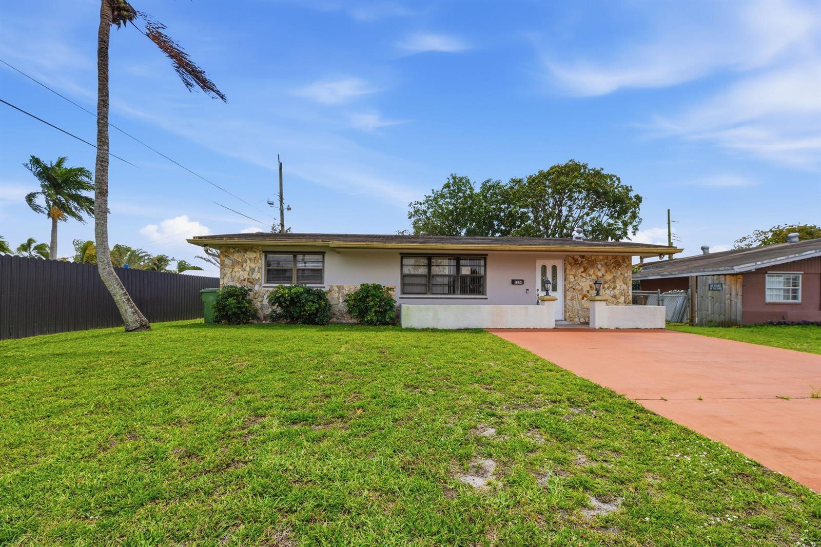 7670 NW 11th Court, Pembroke Pines FL 33024