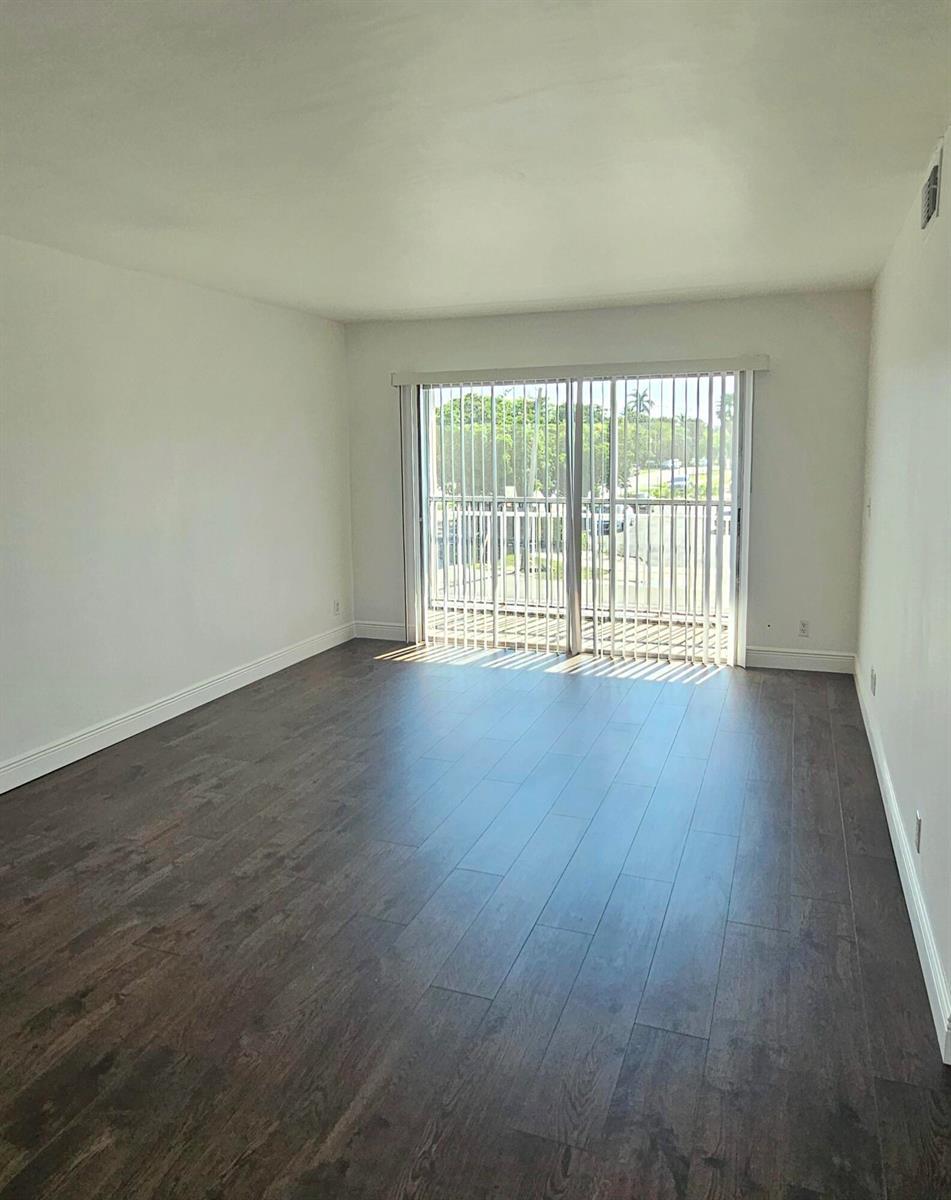 1501 Crescent Circle # E47, West Palm Beach FL 33403 photo 3