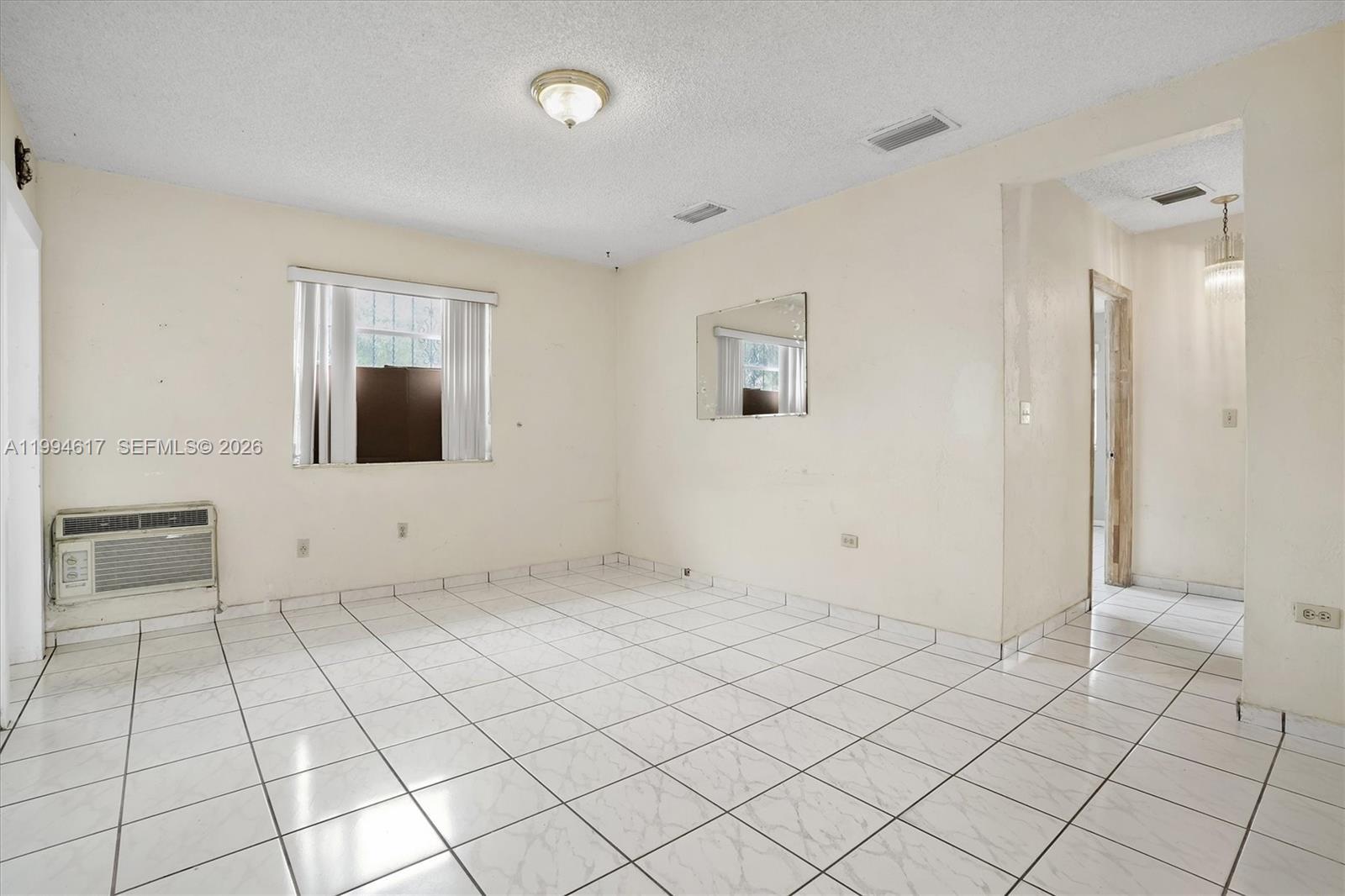 6810 SW 1st St, Miami FL 33144 photo 2