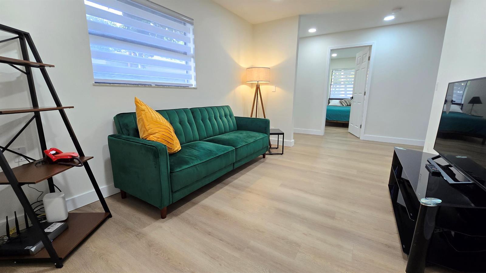 1236 NE 12th Avenue # B, Fort Lauderdale FL 33304 photo 4