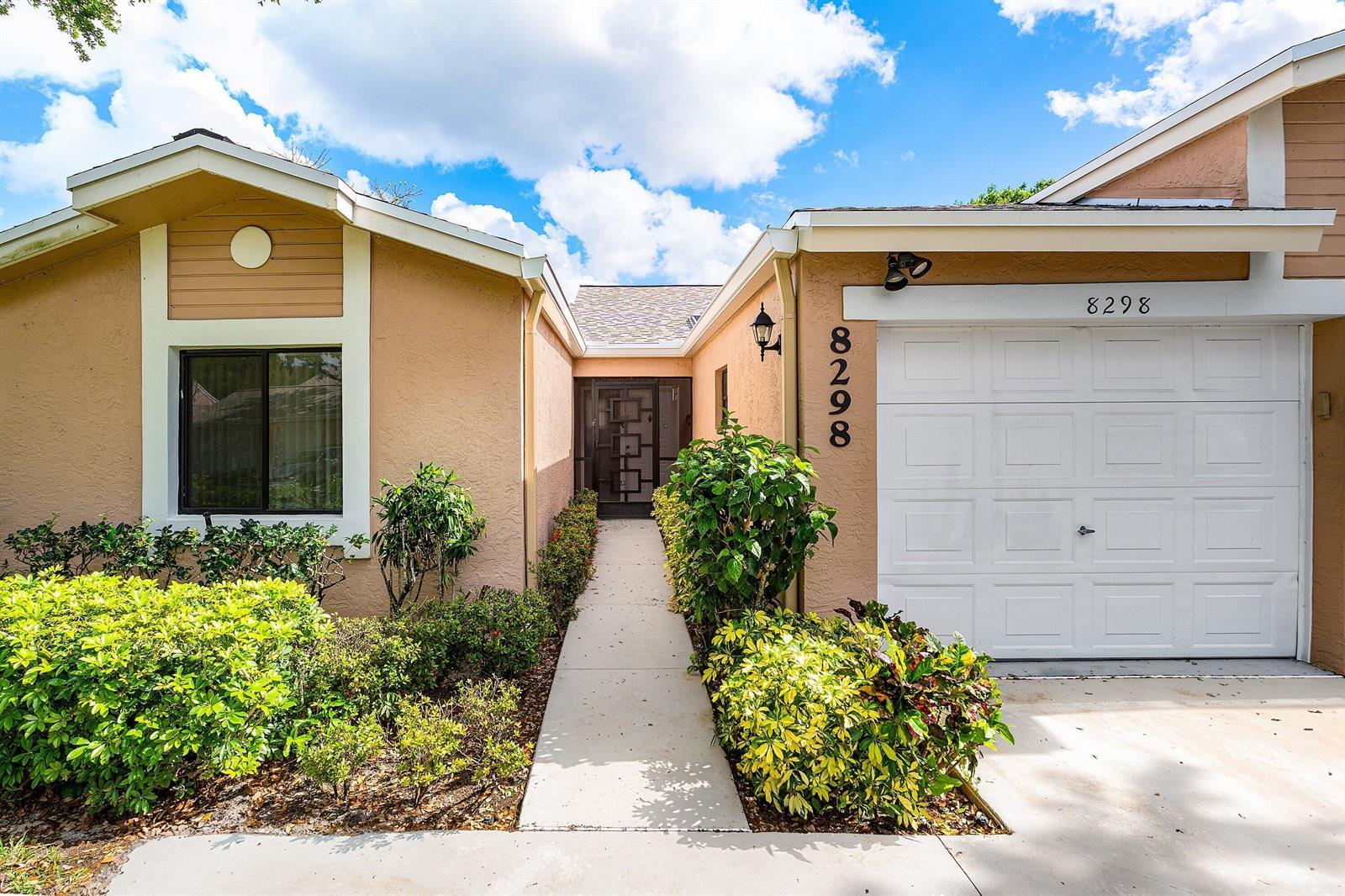 8298 Springlake Drive, Boca Raton FL 33496 photo 2