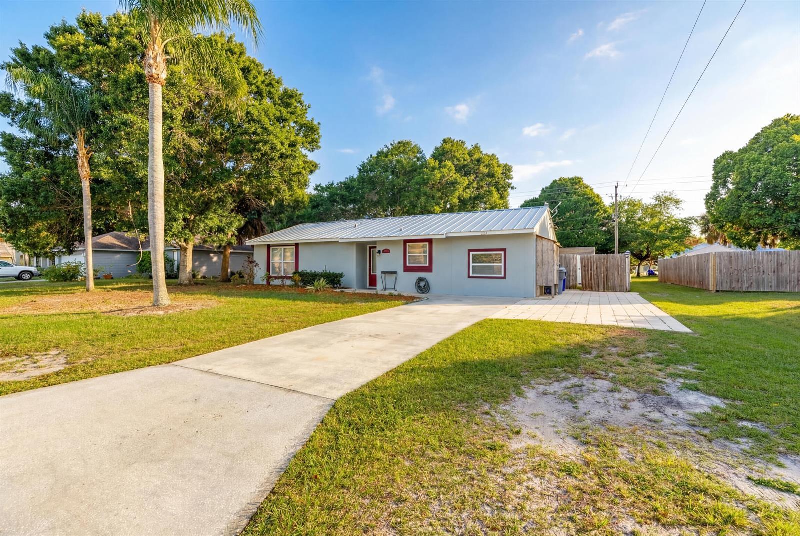 2255 15th Avenue SW, Vero Beach FL 32962 photo 4