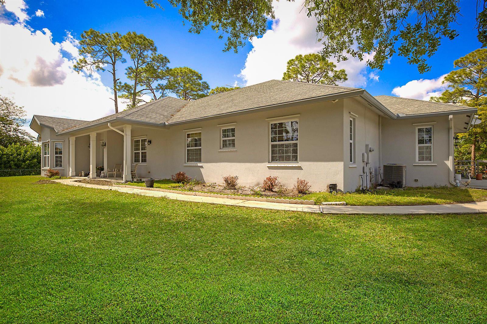 17887 N 68th St Street N, FL 33470 photo 2