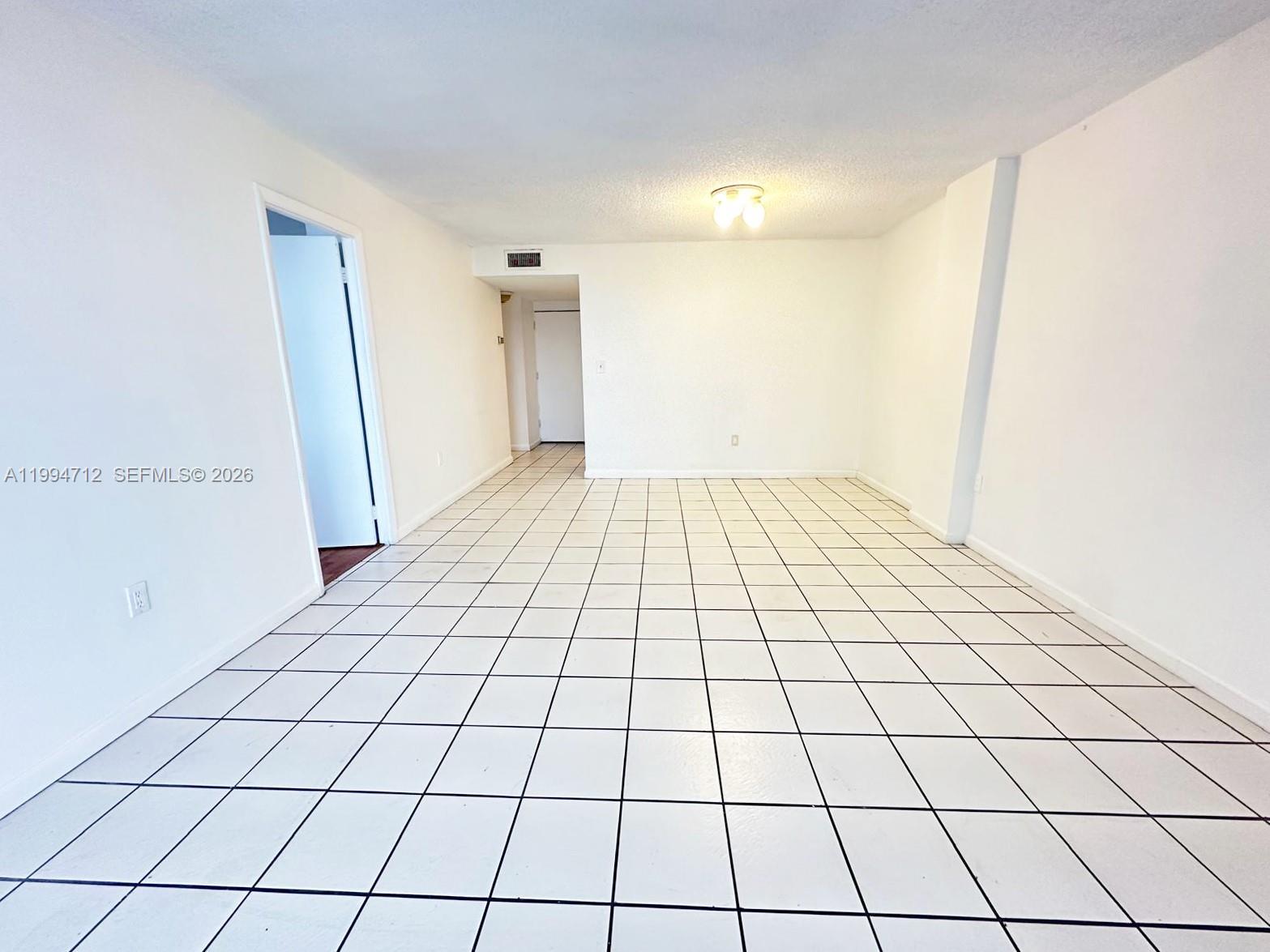 15600 NW 7th Ave # 606, Miami FL 33169 photo 2