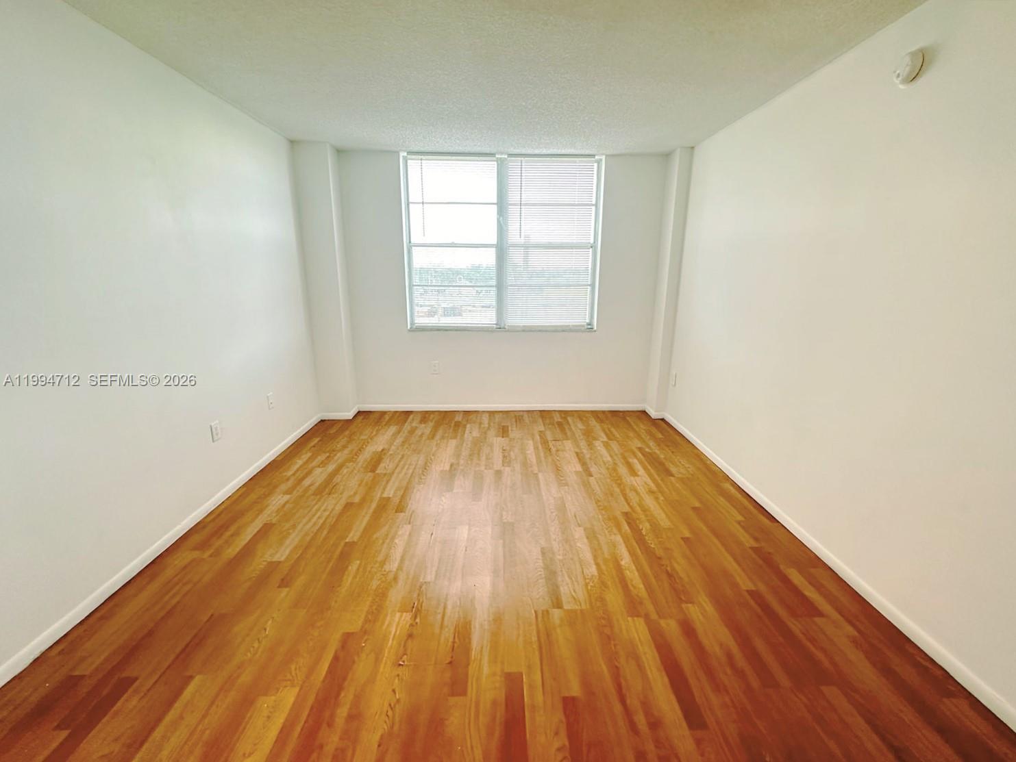 15600 NW 7th Ave # 606, Miami FL 33169 photo 4