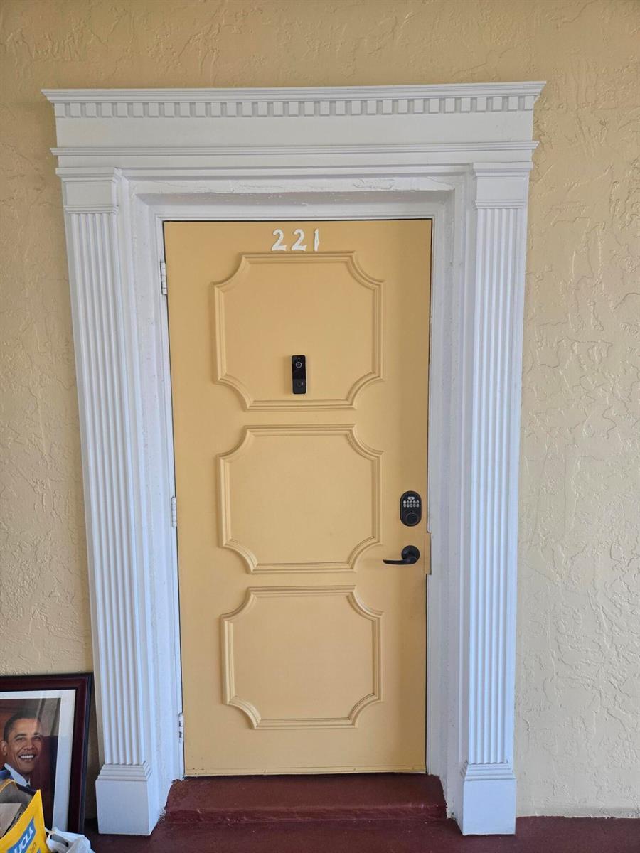 3940 NW 42nd Avenue # 221, Lauderdale Lakes FL 33319 photo 2