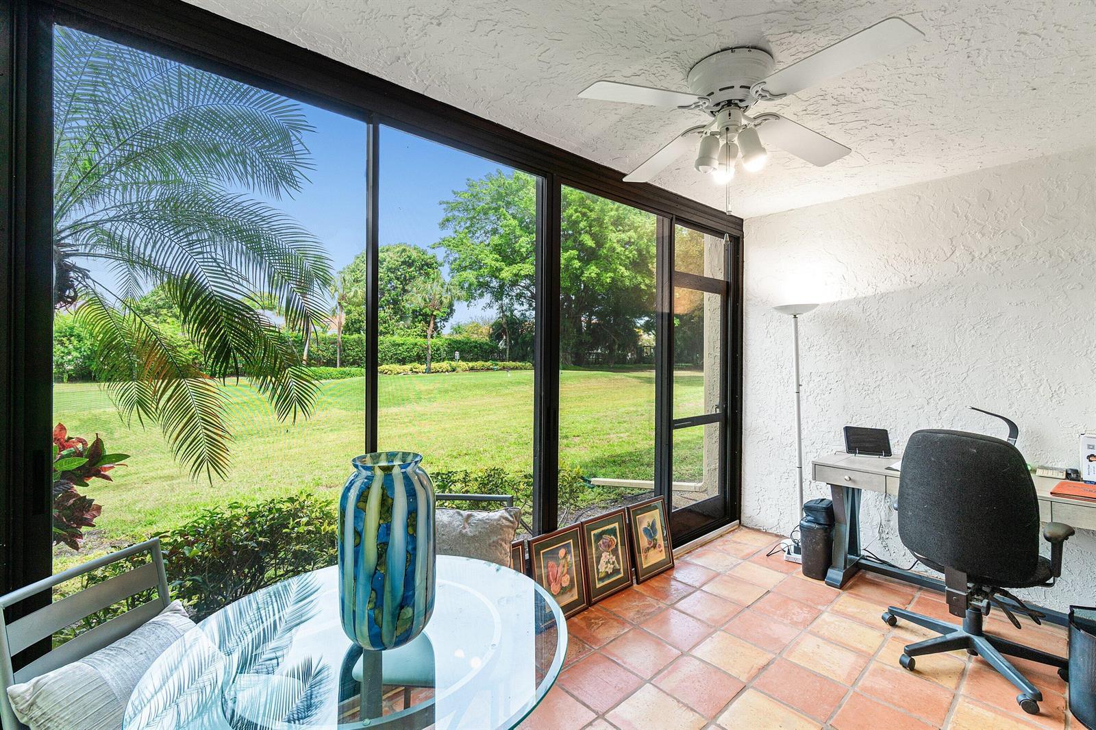 5121 Oakhill Lane # 411, Delray Beach FL 33484
