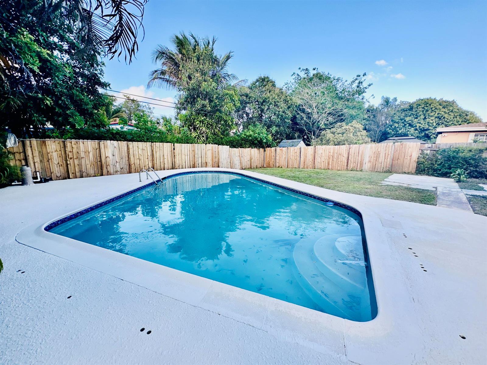 2849 SW 8th Street, Fort Lauderdale FL 33312 photo 3