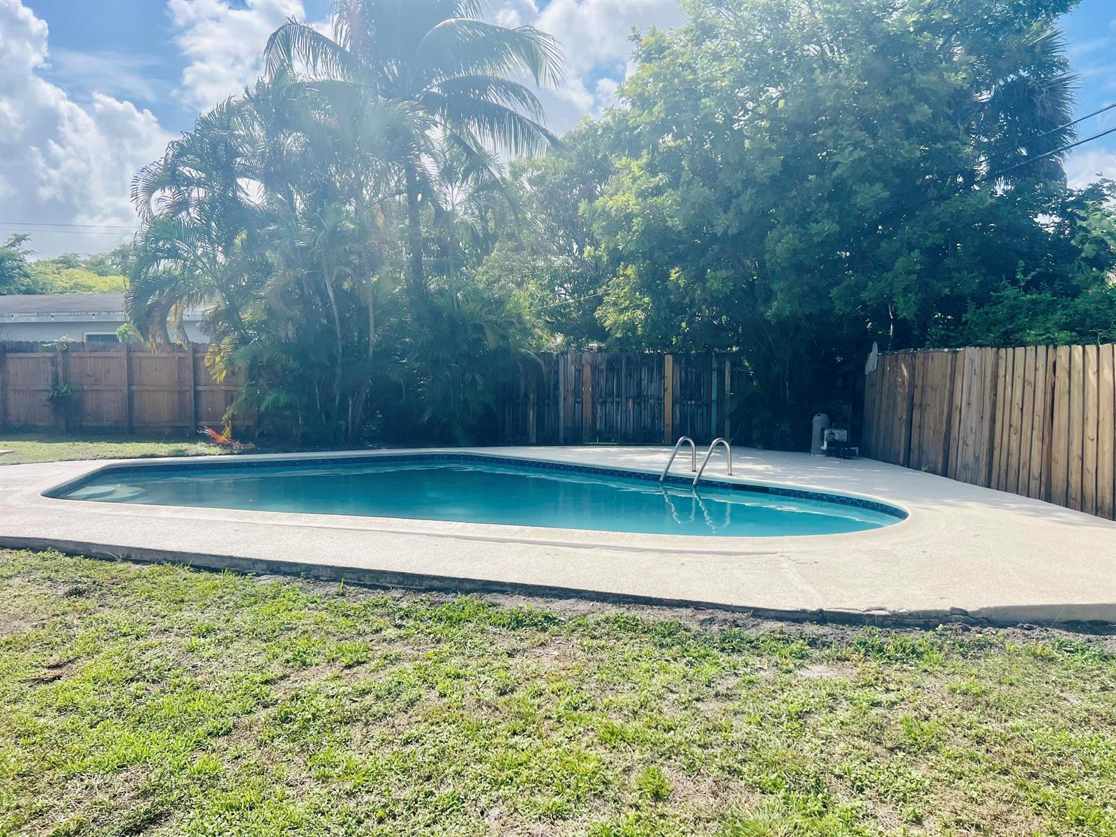 2849 SW 8th Street, Fort Lauderdale FL 33312 photo 4