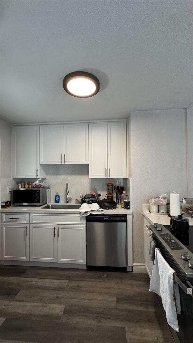 1314 S H Street, FL 33460 photo 2