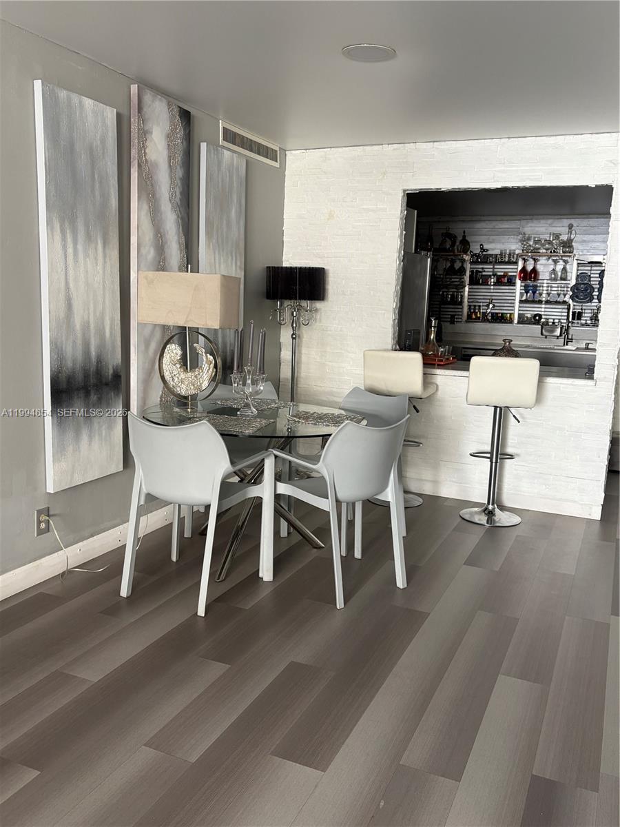 Hallandale Beach, FL 33009 photo 3
