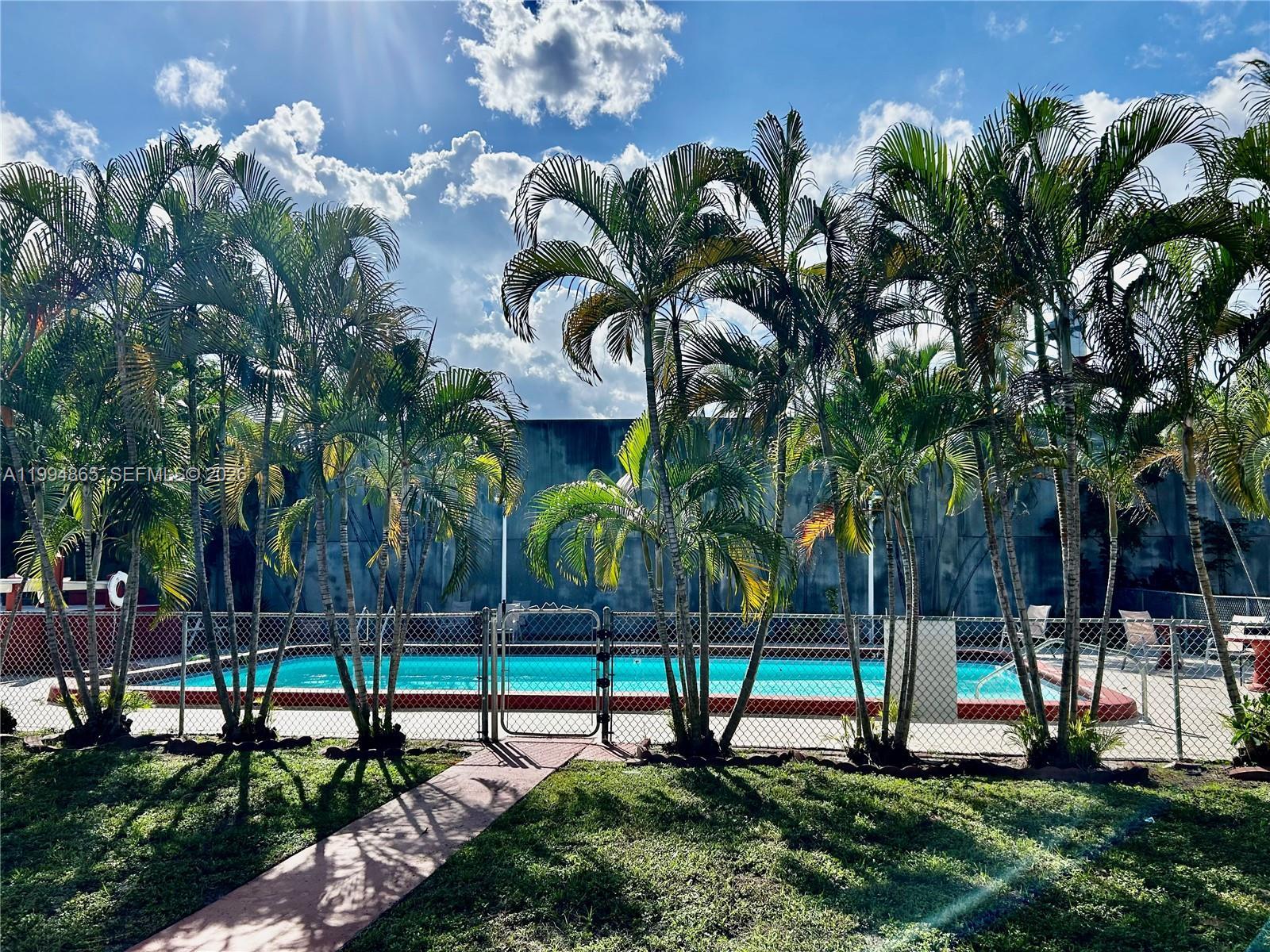 2918 Funston St # 29B, Hollywood FL 33020 photo 3