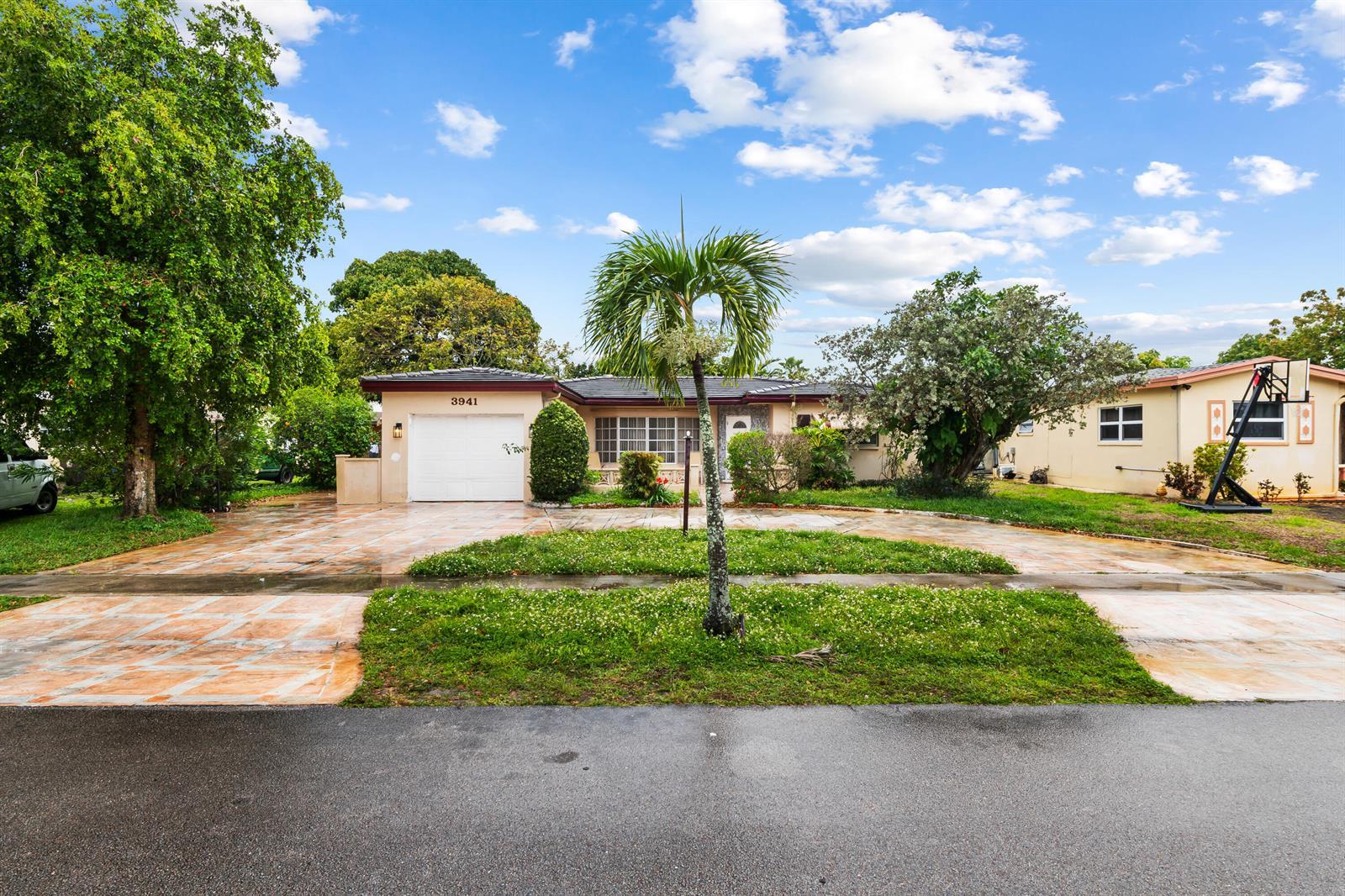 3941 NW 46th Avenue, Fort Lauderdale FL 33319
