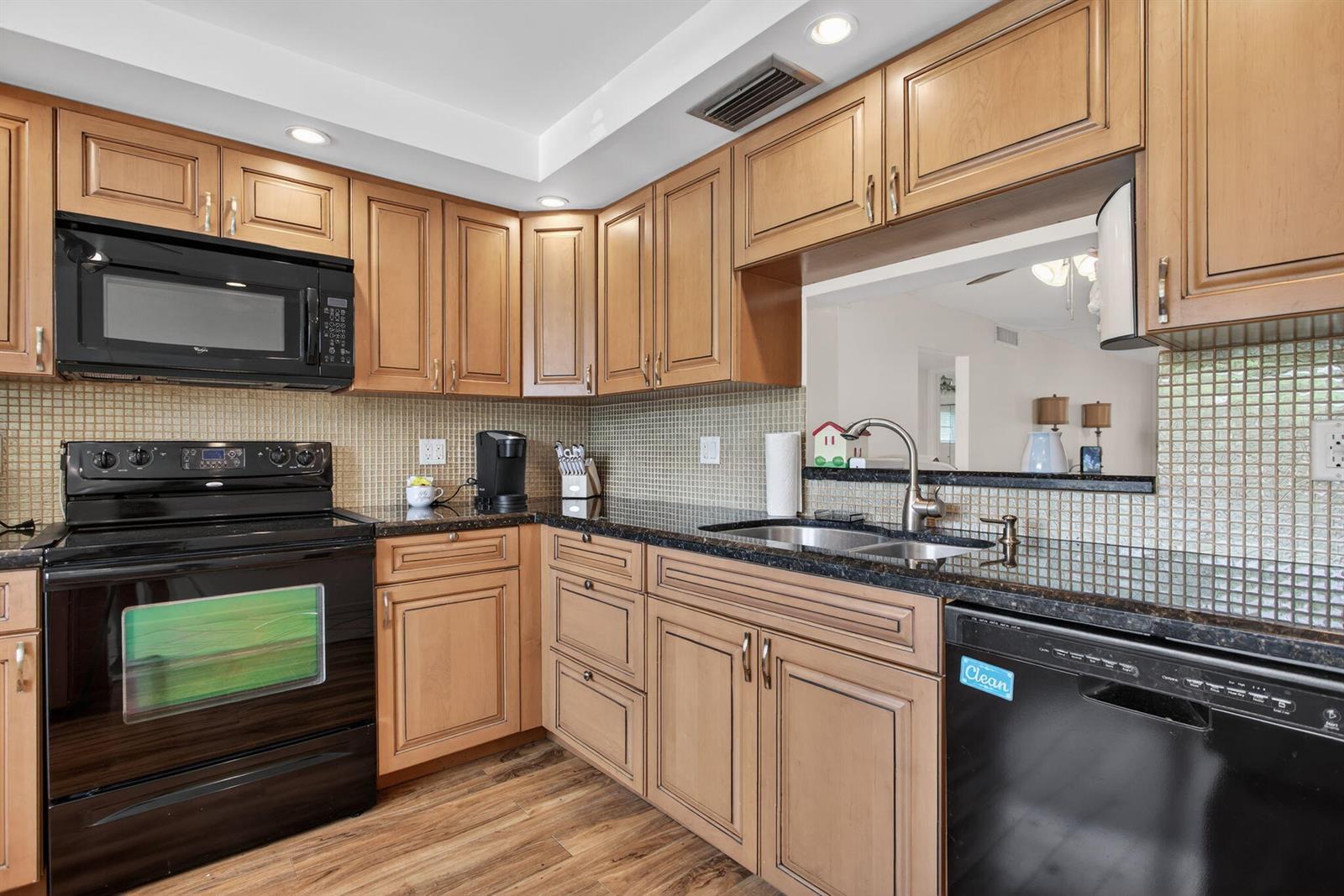 2201 Lucaya Bend # A1, Coconut Creek FL 33066 photo 3