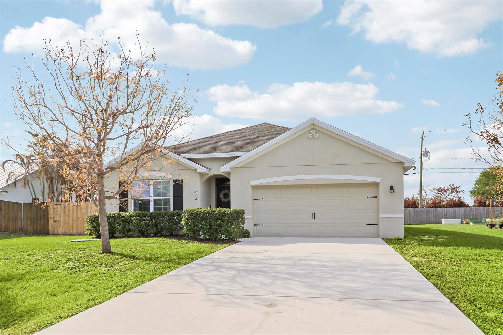 218 SW Kestor Drive, Port St. Lucie FL 34953 photo 3