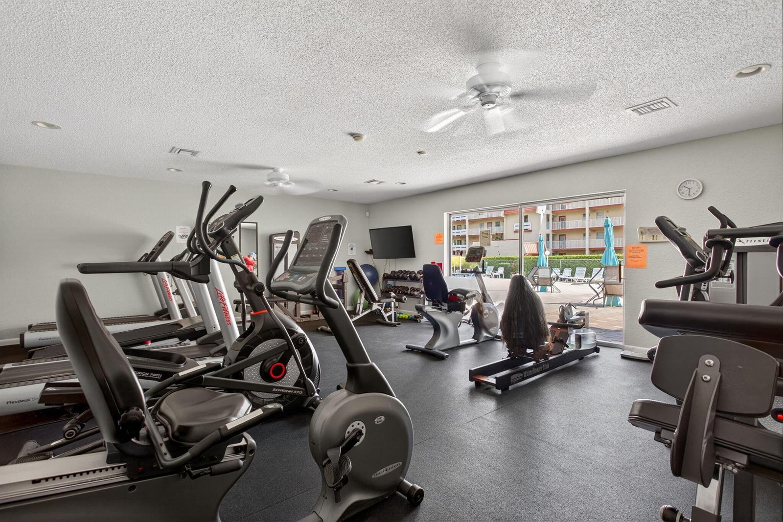 1030 Country Club Drive # 407, Margate FL 33063 photo 3