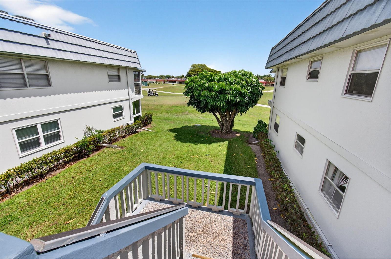 186 Tuscany C, Delray Beach FL 33446 photo 2