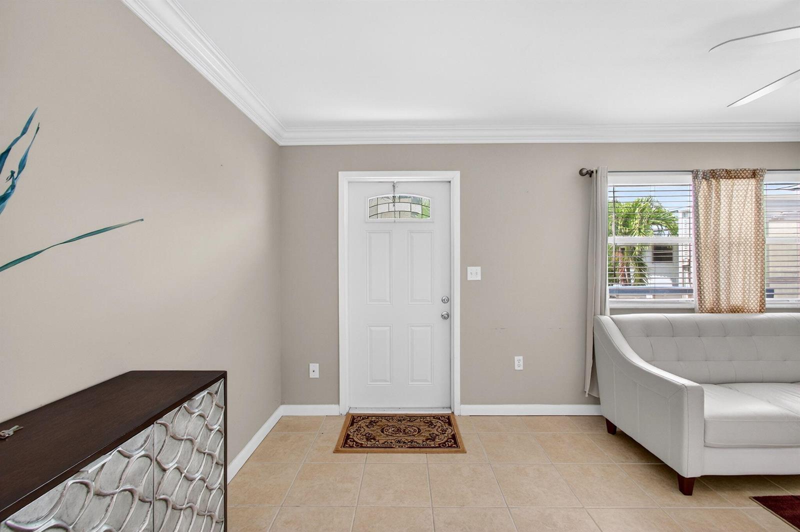 186 Tuscany C, Delray Beach FL 33446 photo 5