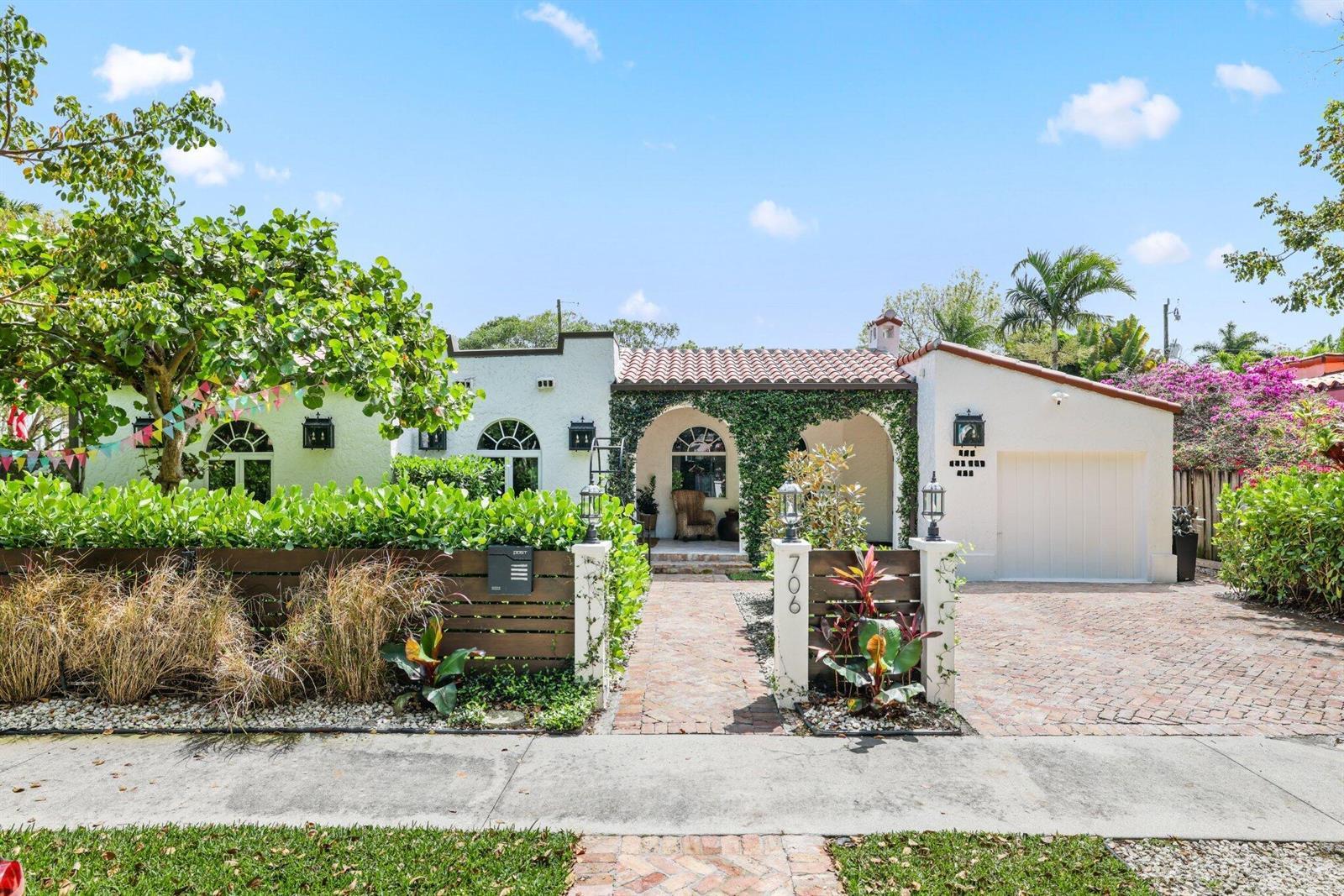 706 Sunset Road, West Palm Beach FL 33401 photo 4