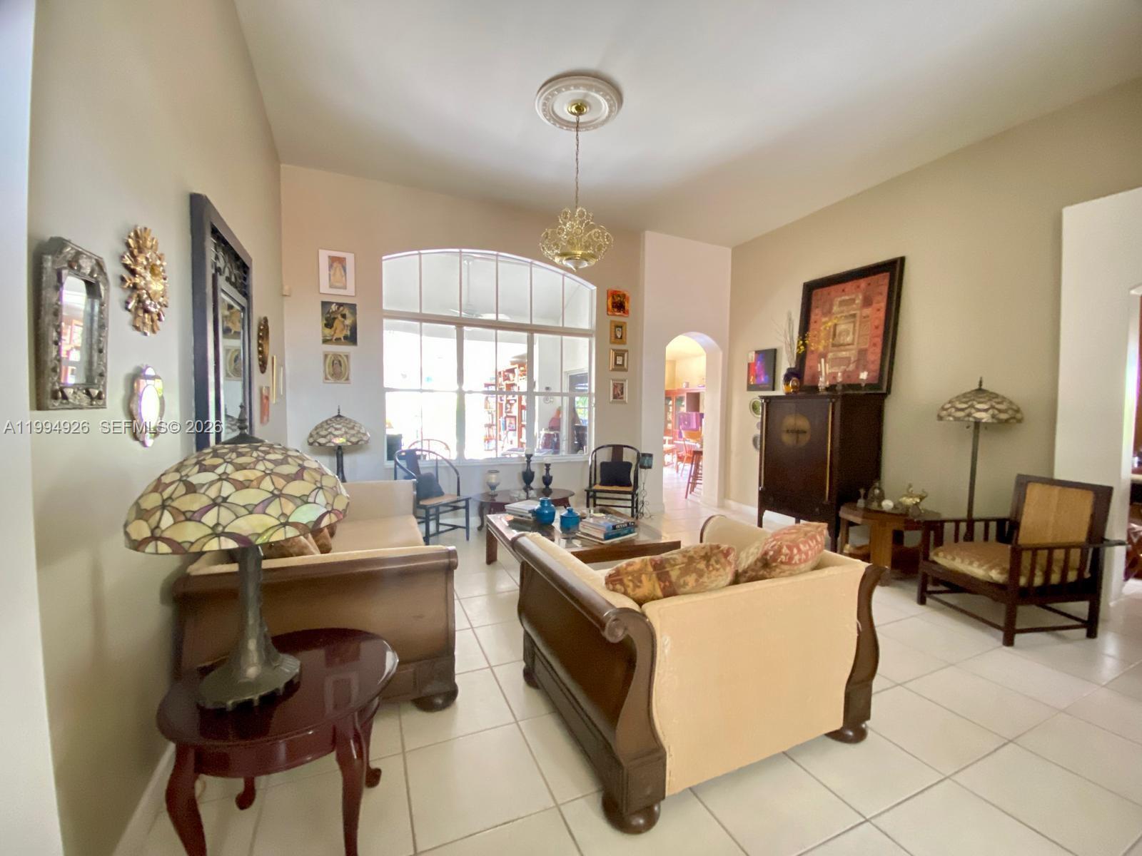 656 NW 129th Pl, Miami FL 33182 photo 4