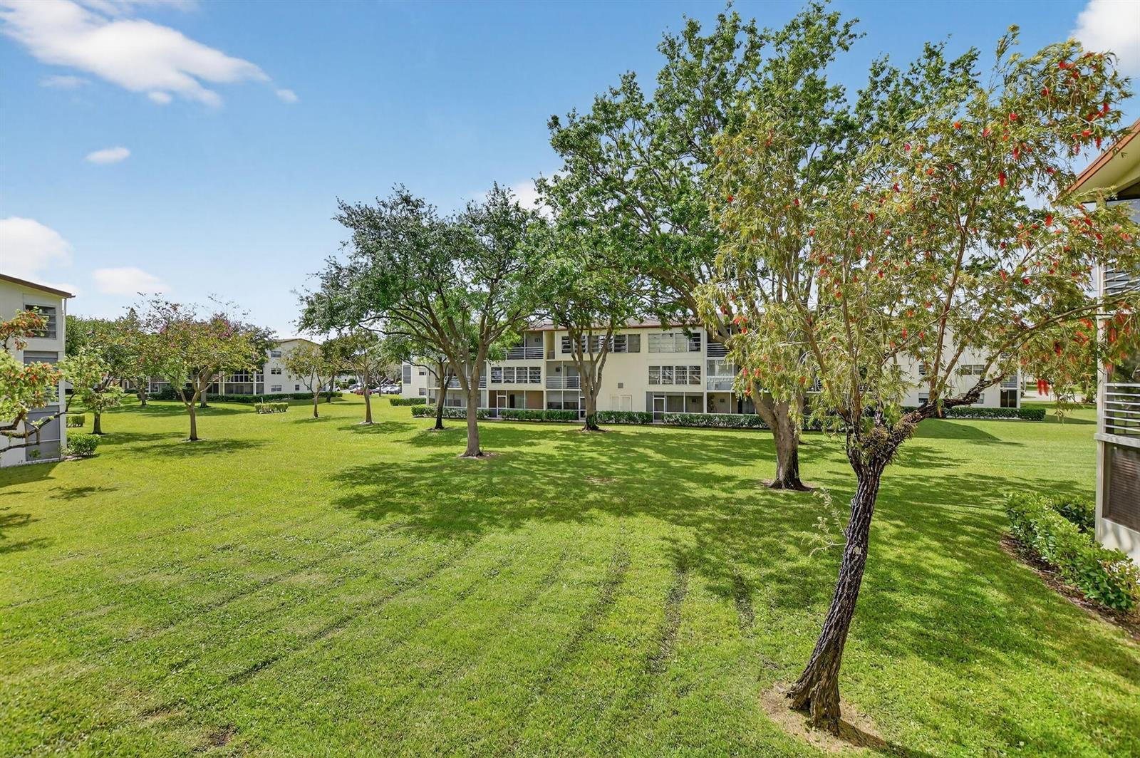 485 Mansfield L, Boca Raton FL 33434 photo 3