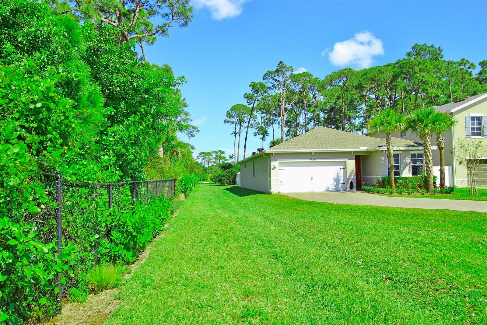 2549 Timber Forest Drive, West Palm Beach FL 33415 photo 2