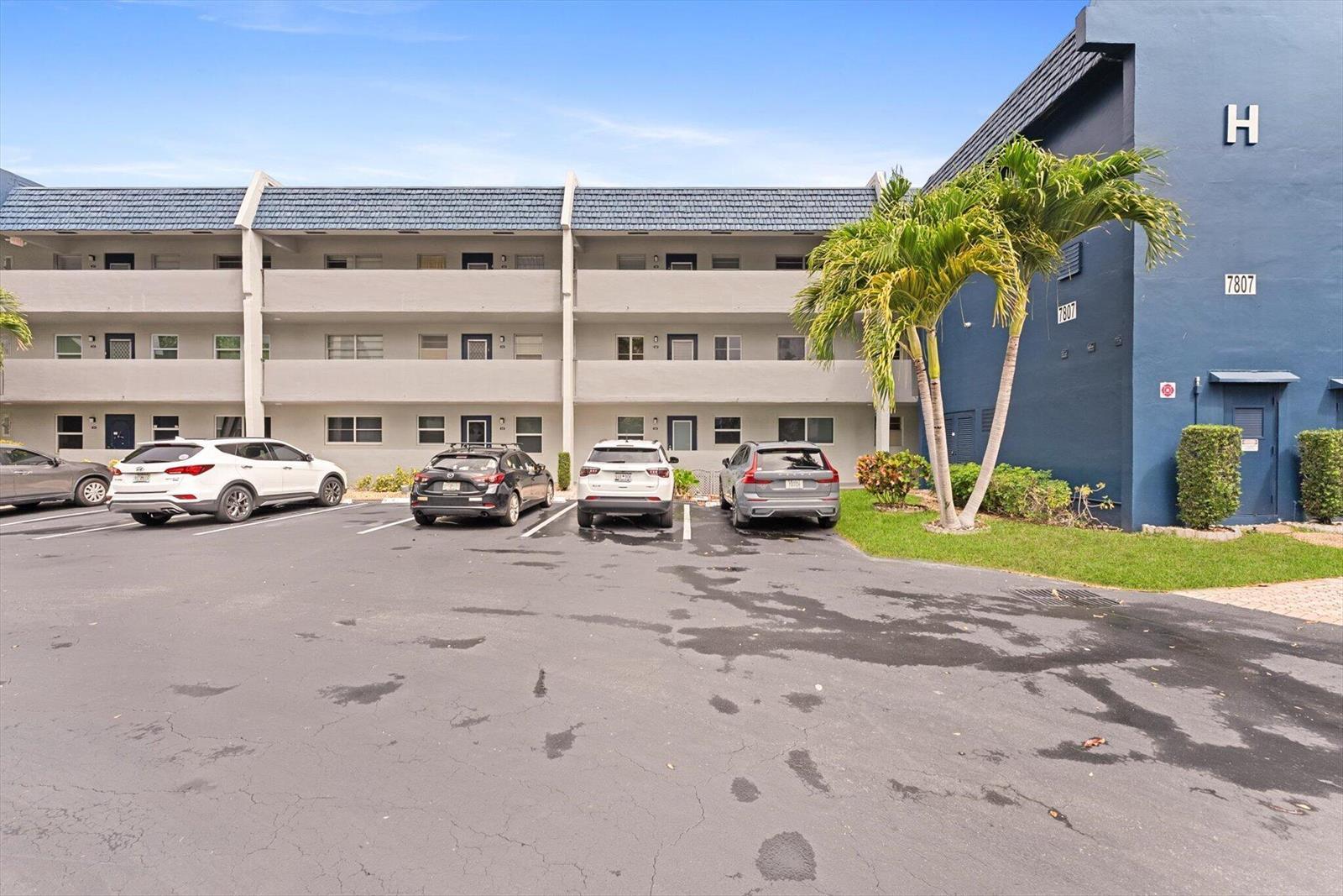 7807 Golf Cir Drive # 109, Margate FL 33063 photo 4
